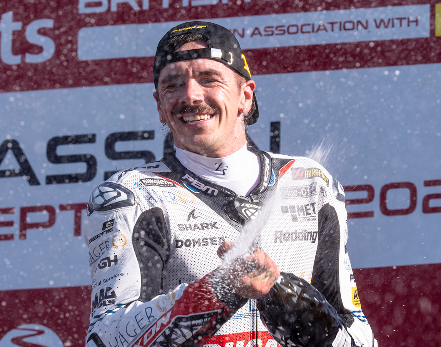 Redding, Steady, Go! Scott Signs New Two-Year Zerofit Deal