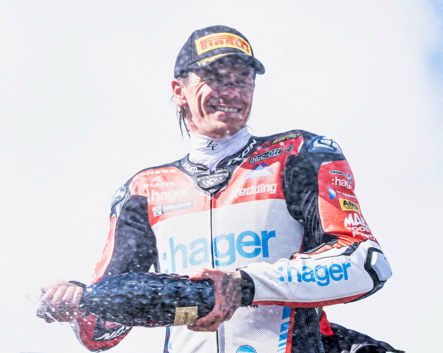 Zerofit Athletes Stay Ice Cool With IceSkin At Knockhill